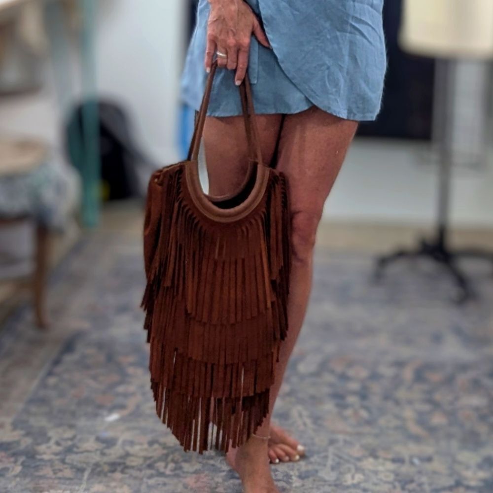 Handmade Leather Fringe Carry All - Picture 5 of 5
